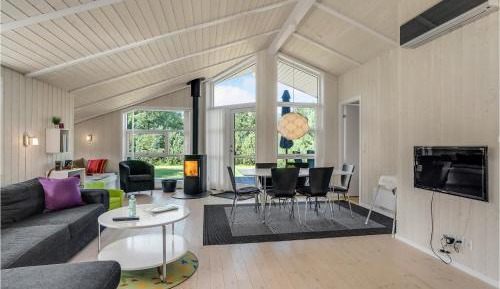 Two-Bedroom Holiday Home