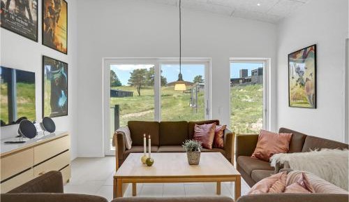 Six-Bedroom Holiday Home