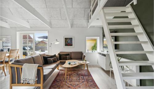 Three-Bedroom Vacation Home 