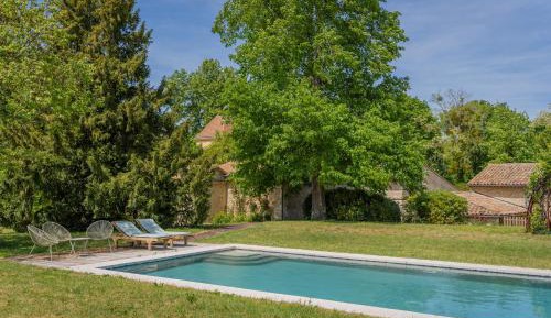 Three-Bedroom Vacation Home 