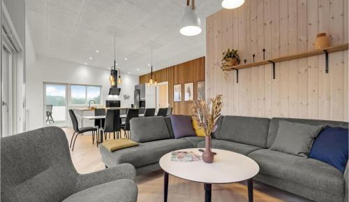 Four-Bedroom Vacation Home