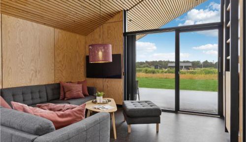 Three-Bedroom Vacation Home 