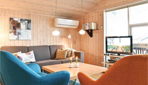 Two-Bedroom Holiday Home