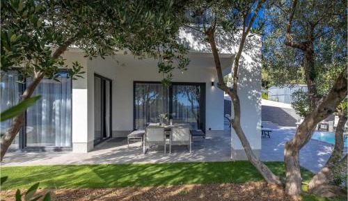 Four-Bedroom Vacation Home