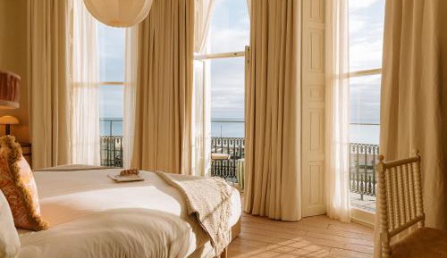 Deluxe Double Room with Balcony and Sea View