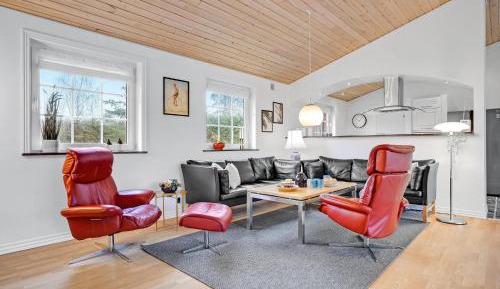 Four-Bedroom Vacation Home