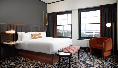 King Junior Suite