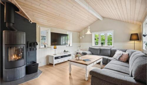 Three-Bedroom Vacation Home 