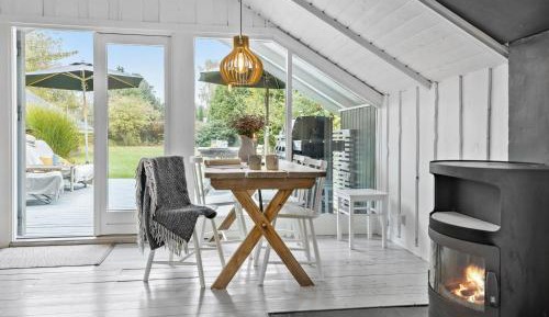 Three-Bedroom Vacation Home 