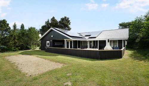 Four-Bedroom Vacation Home