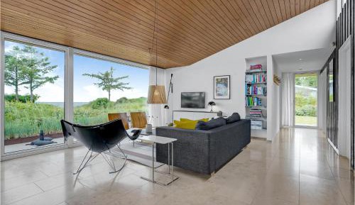 Four-Bedroom Vacation Home