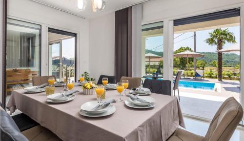 Four-Bedroom Vacation Home