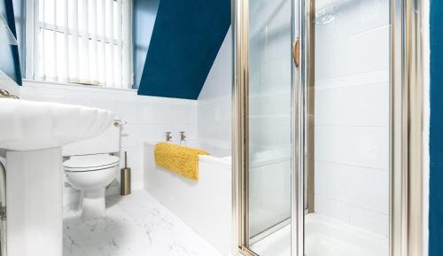 Two-Bedroom Holiday Home