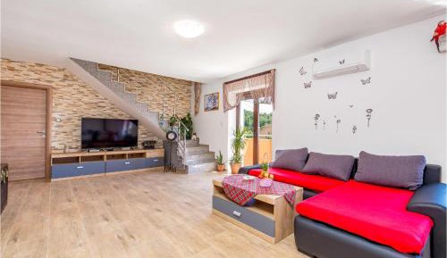 Five-Bedroom Apartment