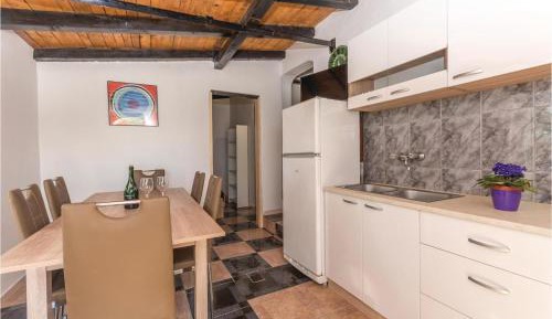 Three-Bedroom Vacation Home 