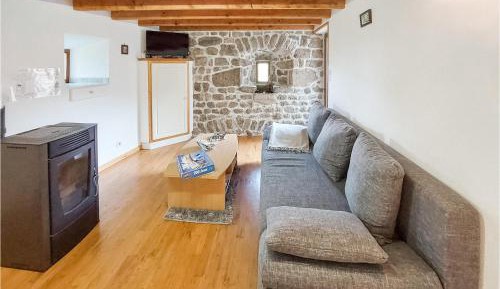 Three-Bedroom Vacation Home 