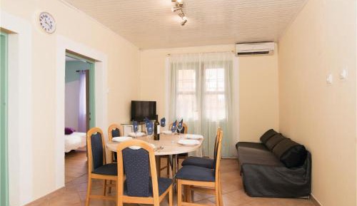 Three-Bedroom Vacation Home 