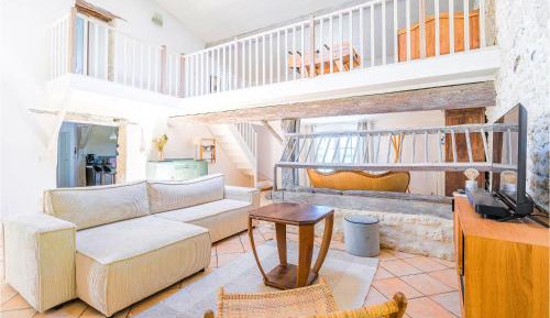 Three-Bedroom Vacation Home 