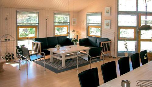 Four-Bedroom Vacation Home
