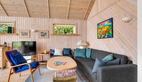 Three-Bedroom Vacation Home 