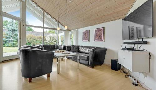 Four-Bedroom Vacation Home