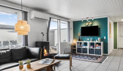 Two-Bedroom Holiday Home