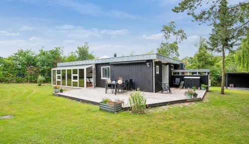 Three-Bedroom Vacation Home 