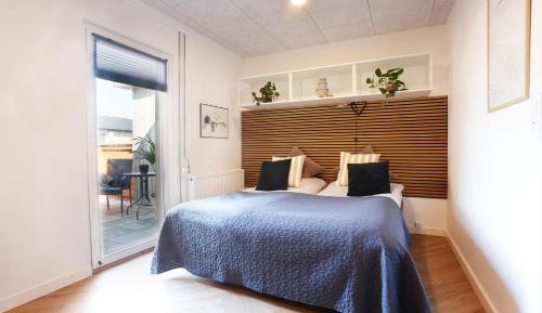 Double or Twin Room with Private Bathroom