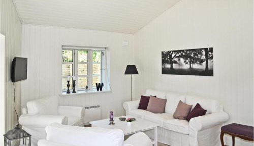 Three-Bedroom Vacation Home 