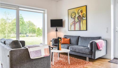 Three-Bedroom Vacation Home 