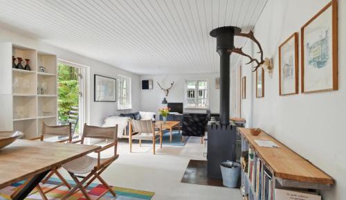 Three-Bedroom Vacation Home 