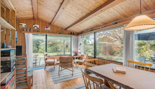 Three-Bedroom Vacation Home 