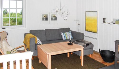 Three-Bedroom Vacation Home 
