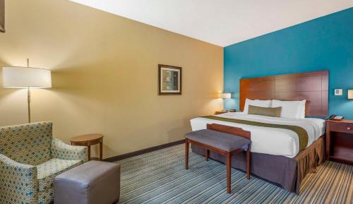 King Room with Spa Bath