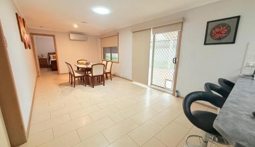 Four-Bedroom Holiday Home