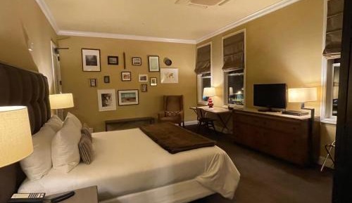  (ADA) Premium King Room