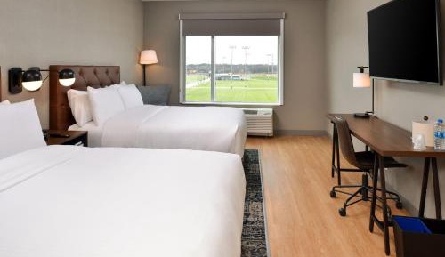 Queen Room with Two Queen Beds