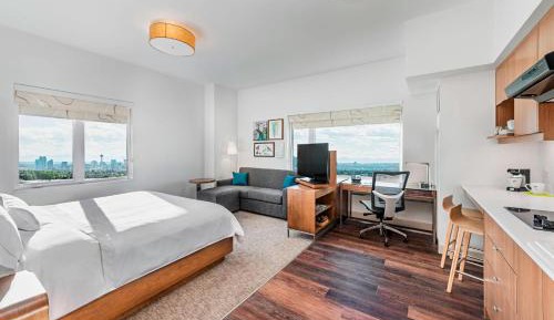 King Studio with Sofa Bed