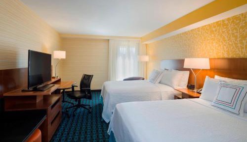 Standard Double Queen Room