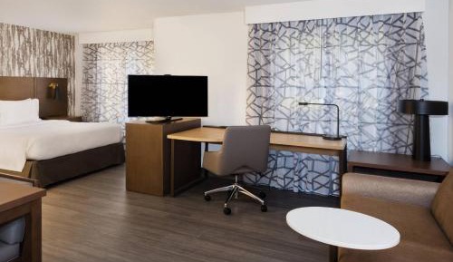 Queen Studio with Sofa Bed