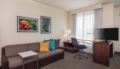 Two Queen Studio with Sofa Bed