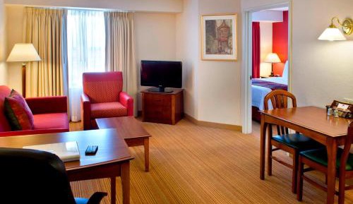 One-Bedroom Suite with Sofa Bed