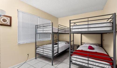 Single Bed in Dormitory Room