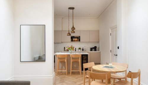 Two-Bedroom Apartment with Terrace