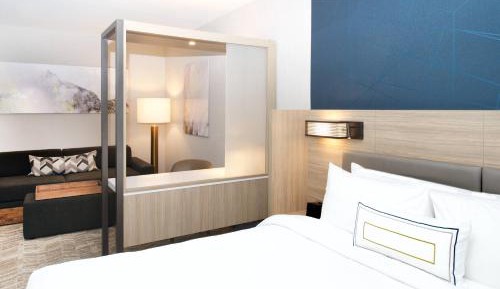 Queen Suite with Sofa Bed