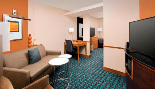 King Studio with Sofa Bed