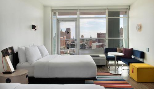 Aloft Balcony, Guest room, 2 Double, Balcony