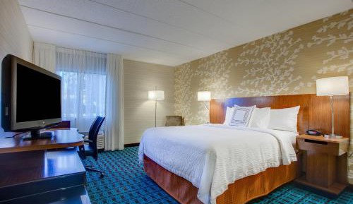 King Room with Sofa Bed