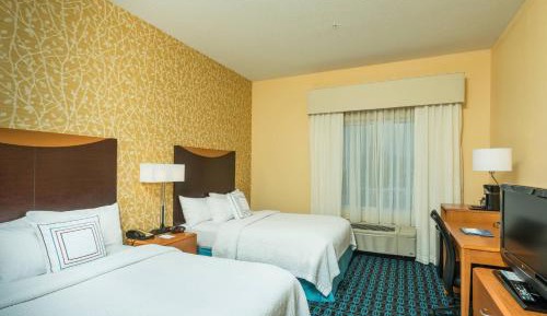 Double Room with Two Double Beds and Bathtub - Mobility Access/Hearing Accessible