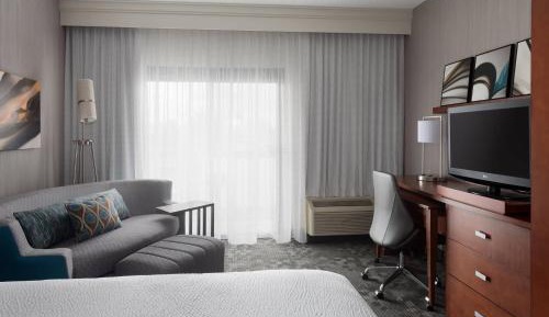 King Room with Sofa Bed